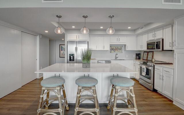 Clines Landing   CL215