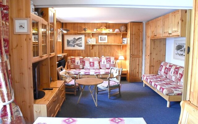 Apartment With one Bedroom in Val-d'isère, With Wonderful Mountain Vie