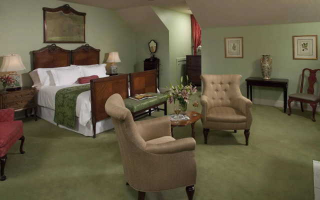 Fairview Inn