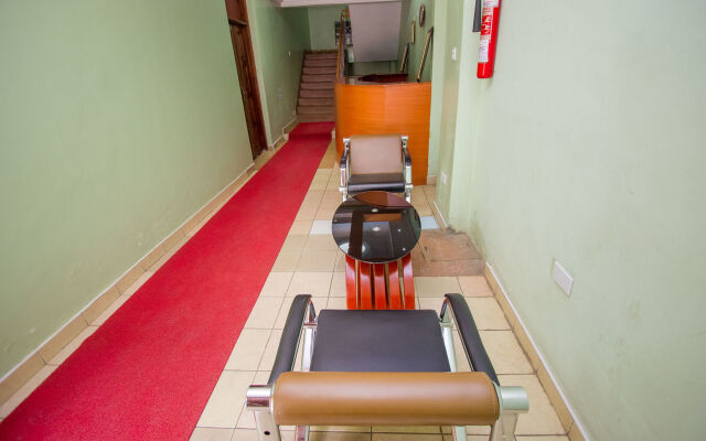 Winstonia Hotel