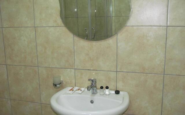 Maqalika Guest House