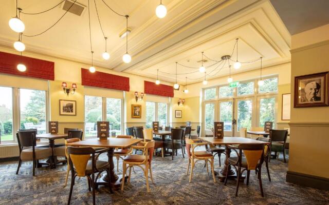 Woodthorpe Hotel