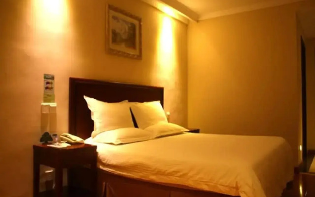 GreenTree Inn Liaocheng Chiping East Huixin Road Business Hotel
