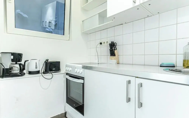Elegant Spacious 2BR City Center Stay