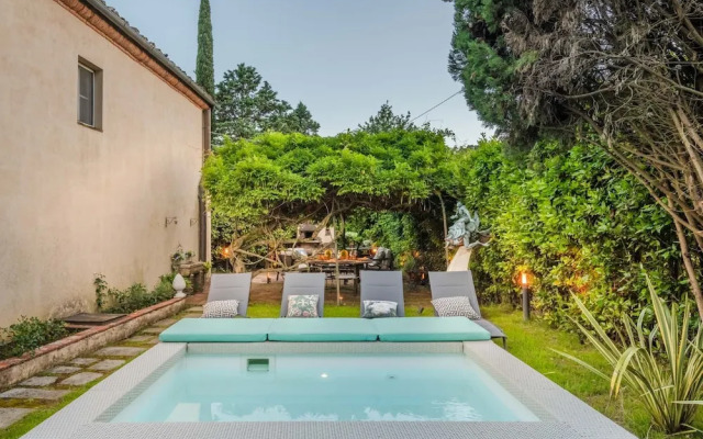 La Chiesetta an Antique Church With Pool