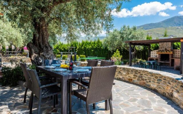 Nuestra Finca Rural Orgiva by Ruralidays