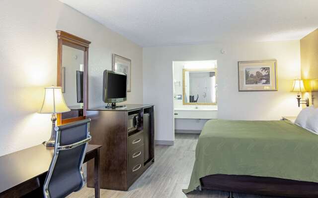 Quality Inn & Suites Live Oak I-10 Exit 283