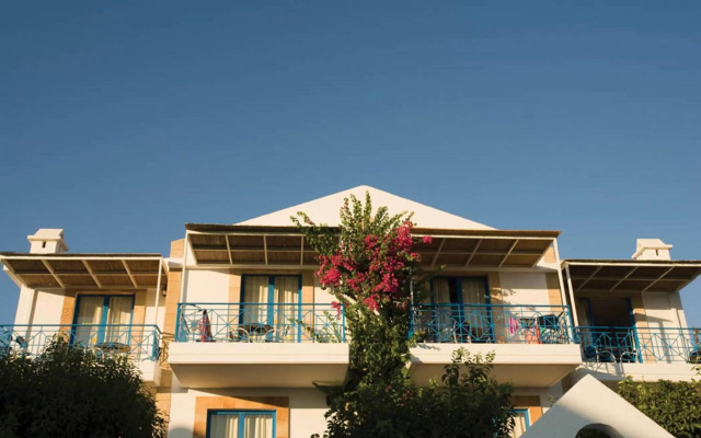 Pefki Islands Resort