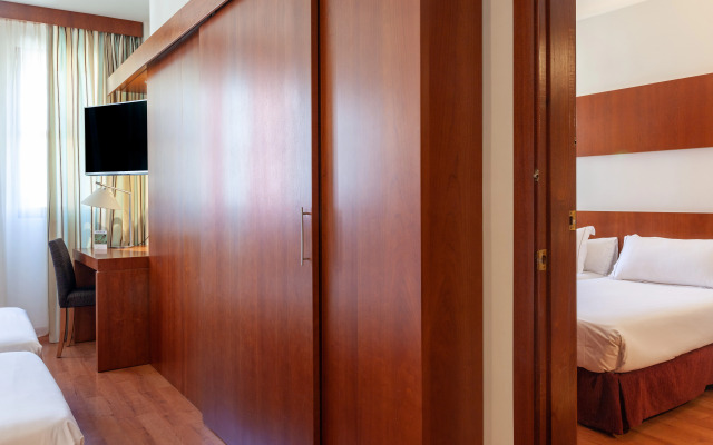 Senator Huelva Hotel
