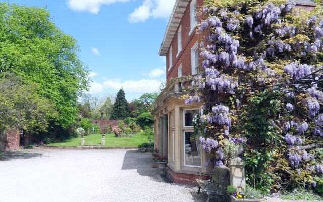 Aylestone Court Hotel