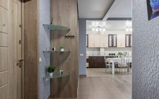 Stylish apartments near metro Vostok