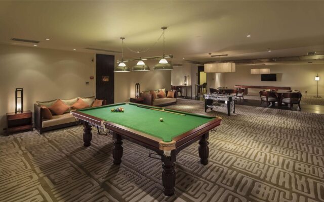 Hilton Linzhi Resort