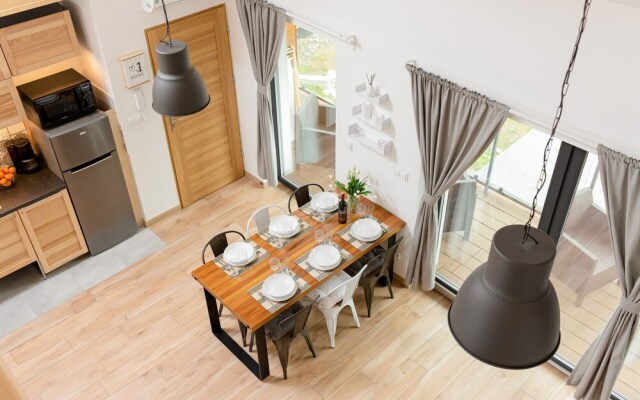 Prestige Golden View Wellness Apartments