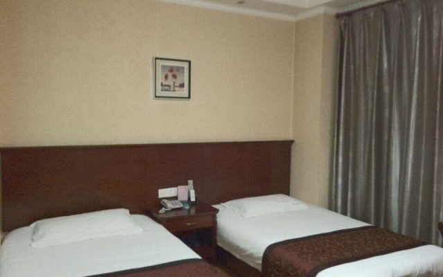 Yichang Yihudao Business Hotel – Guest Rooms – Yichang