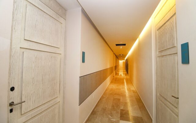 Singular Dream by Spot Rentals