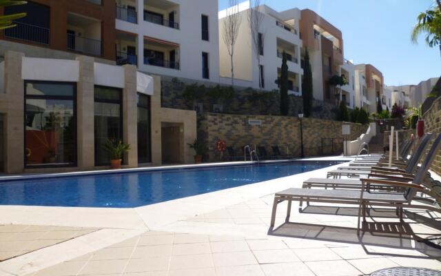 370766 - Luxurious Penthouse With Spa Area