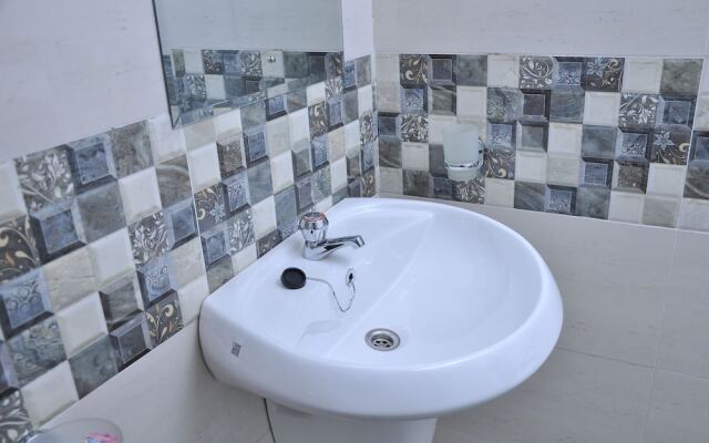Golden View Hotel Ibanda