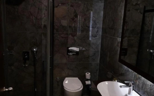 Safir Hotel