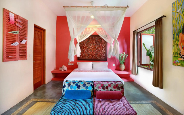 PinkCoco Uluwatu - Constant Surprises & for Cool Adults Only