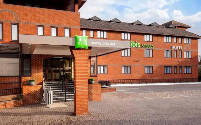 Travelodge Reading Oxford Road