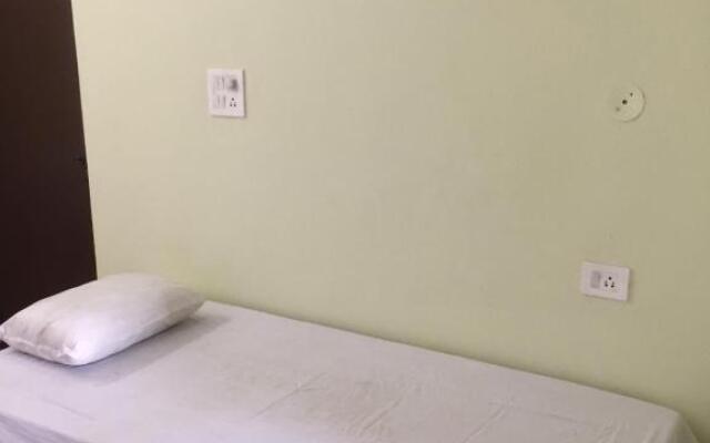 Pratibha Pg & Girls Hostel