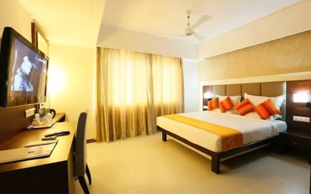 Hotel Moonlit Regency