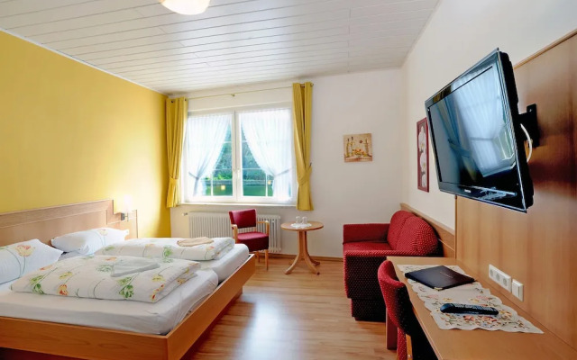 Winzerhotel - Restaurant zum Moselstrand