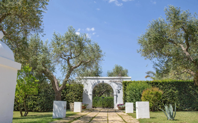 Tenuta Centoporte - Resort Hotel
