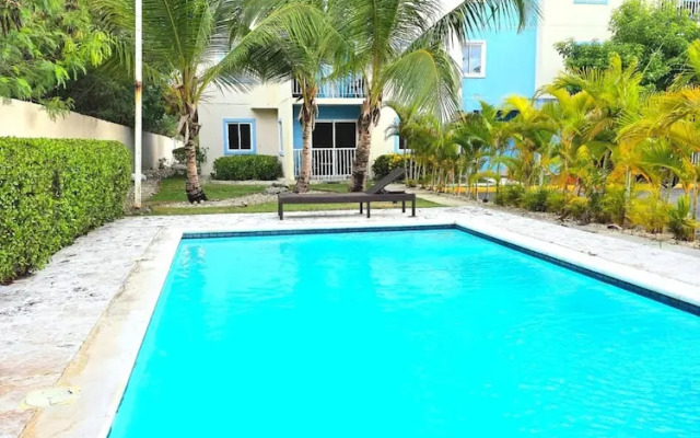 Modern Apartment 5 min From the Airport