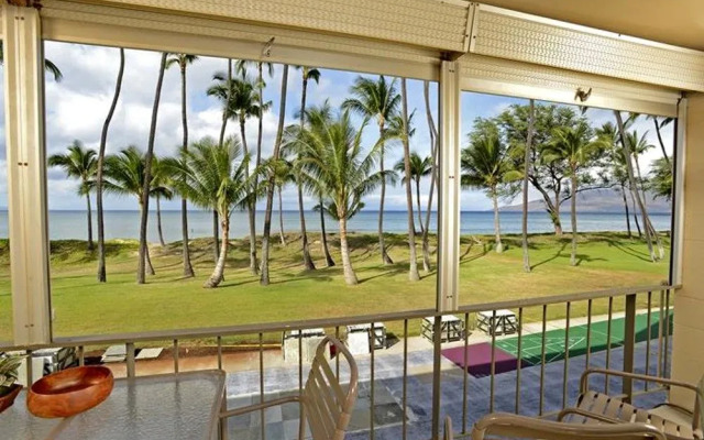 Hale Kai O Kihei by CRH