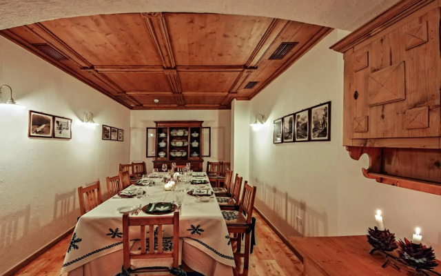 Hotel Baita Dei Pini