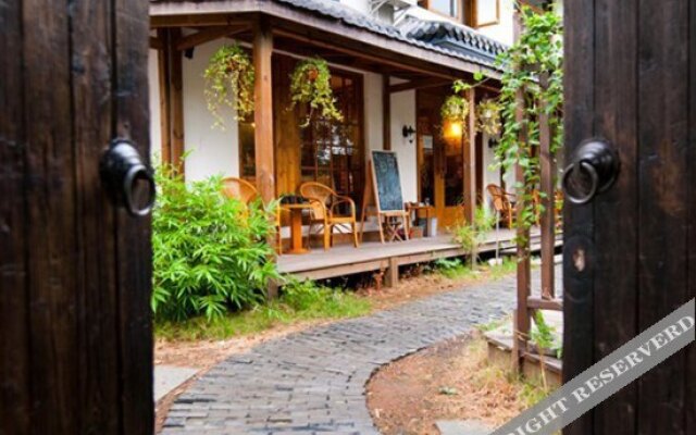 Aska Guesthouse