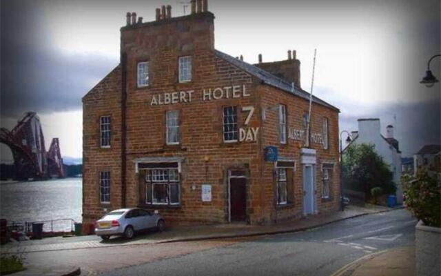 The Albert Hotel