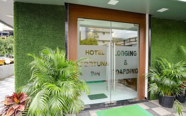 Fabhotel Fortuna Inn