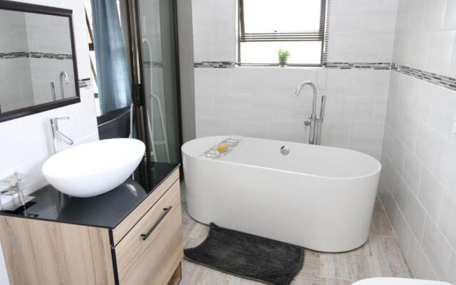 Charis View Guest House