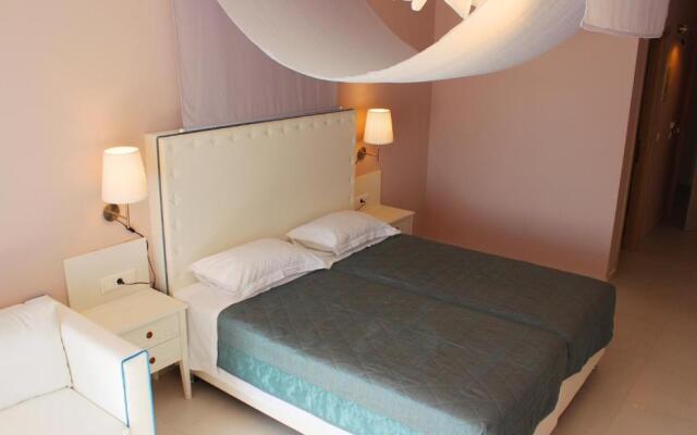 Enjoy Lichnos Bay Village Camping, Hotel & Apartments A.E.T.E