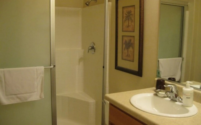 Donald Mcgregor 3 Bedroom Condo