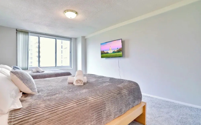 Immerse Yourself in This Beatiful Apt