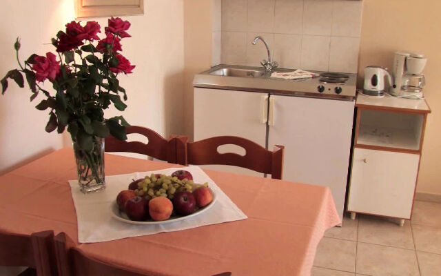 Uzenie All Suites Boutique Resort