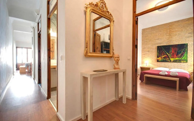 Friendly Rentals Strauss