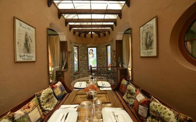 The Olive Tree Studios - Adults Only