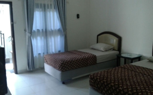 Wisma Liontine – Guest Rooms – Palangkaraya