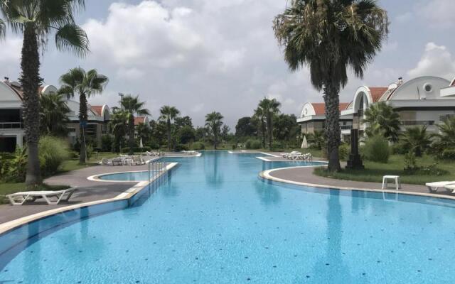 Pearl Golf Villas