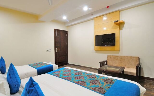 Hotel Grand Uddhav