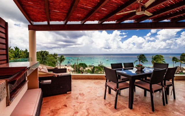 Elements Penthouse 7 3 Bedroom Condo by RedAwning