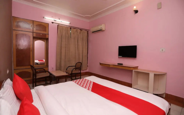 OYO 19514 Hotel Park Regency