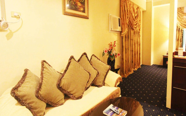 Sarrosa International Hotel and Residential Suites