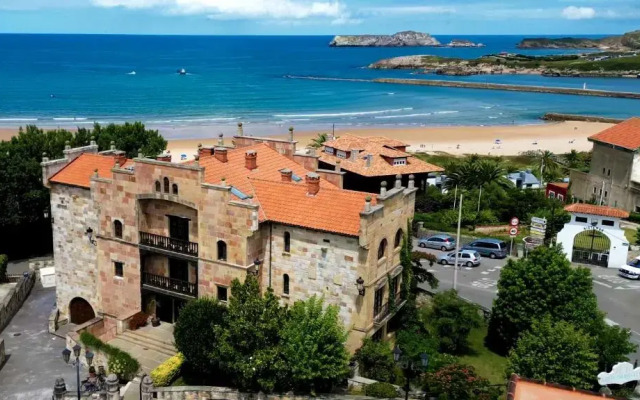 Apartamentos Costa Esmeralda