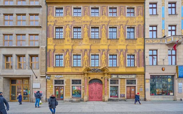Wrocław Rynek Apartment by Renters