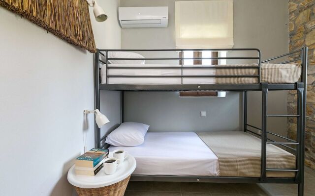Syra Suites